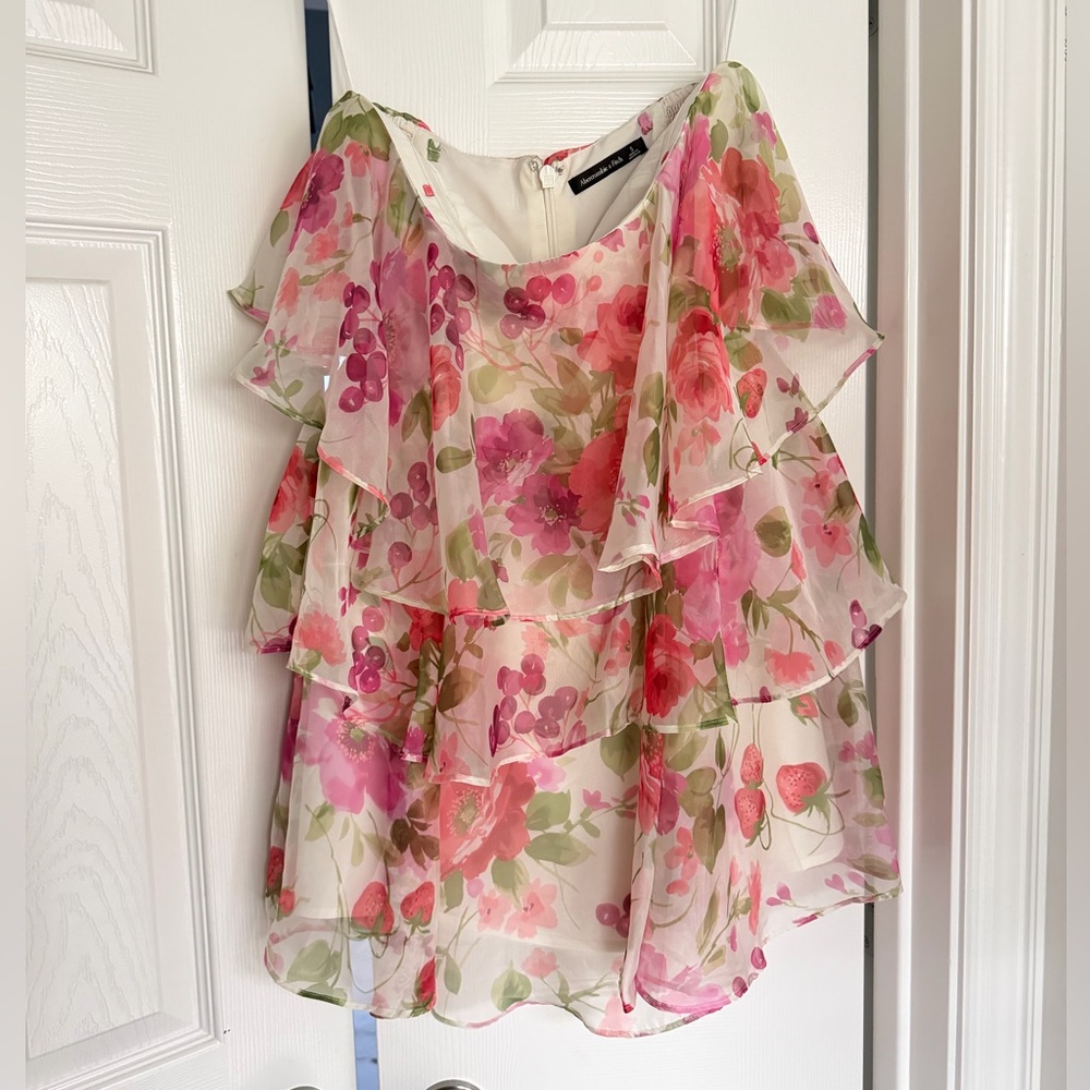 Abercrombie & Fitch Strapless Floral Dress